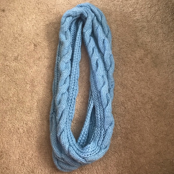 Infinity scarf - Picture 2 of 3